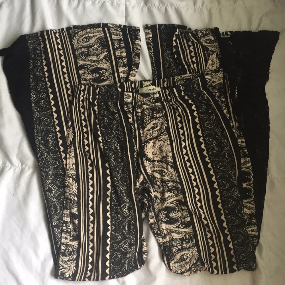 Bohemian Bellbottom Long Leggings Tribal Print